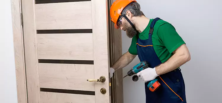 Replace Internal Door Handle with Lock West Hempstead